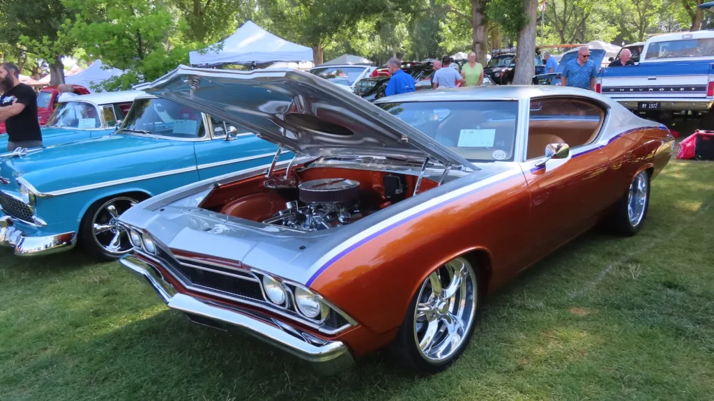 Cruise in.